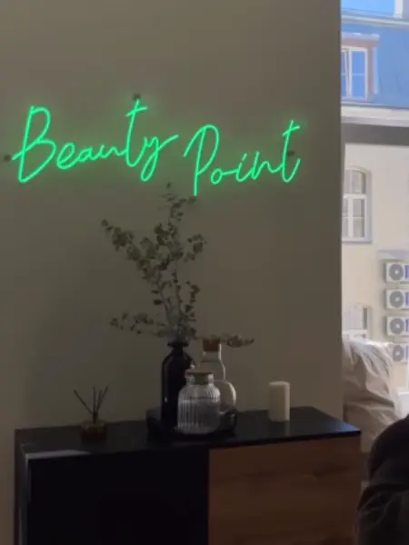 Beauty salons — LED neon sign project 4